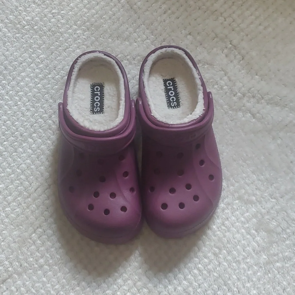 Crocs - Picture 2 of 7